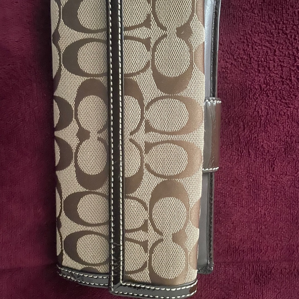 Coach Wallet - Picture 2 of 7